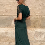 Ágnes - Elegáns Maxi Estélyi Ruha V-kivágással