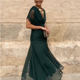 Ágnes - Elegáns Maxi Estélyi Ruha V-kivágással