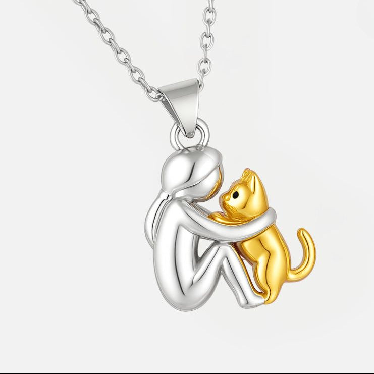 Colar com Pingente de Abraço de Gato com Brincos Bónus – Oferta por Tempo Limitado