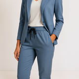 Beatrice | Modern Elegancia Kényelmes Öltönyben