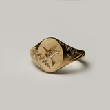 Anel Selado Vintage em Ouro com Colibri
